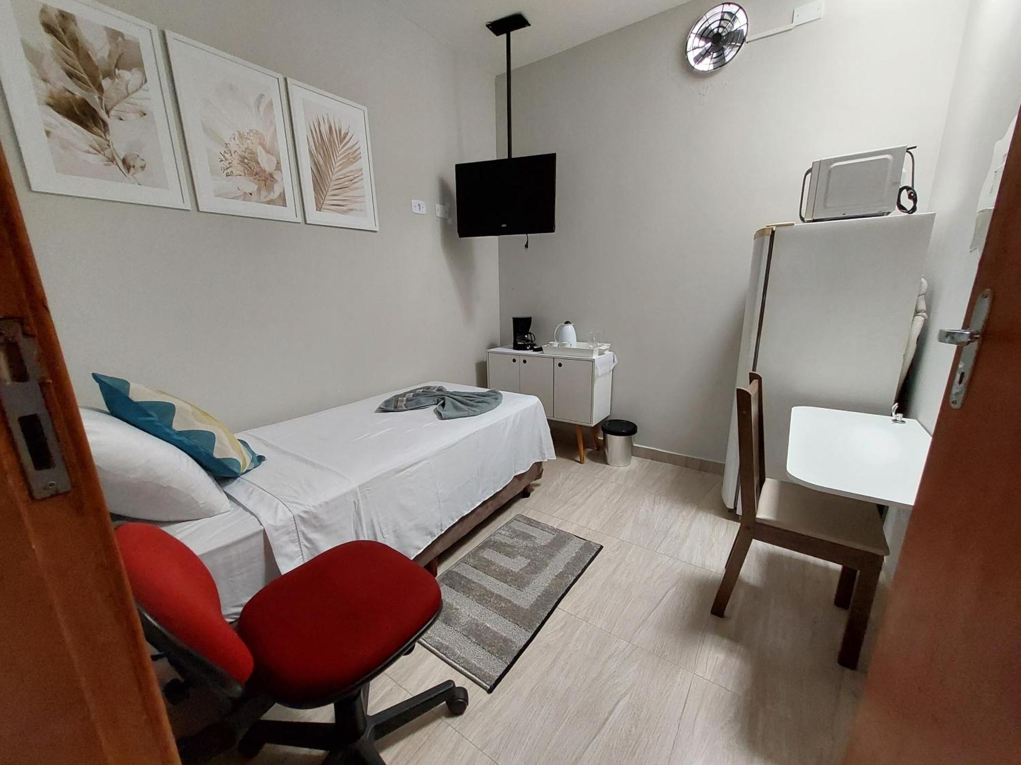 Kitnets Bem Localizada, Prox Ao Autodromo! Holiday home