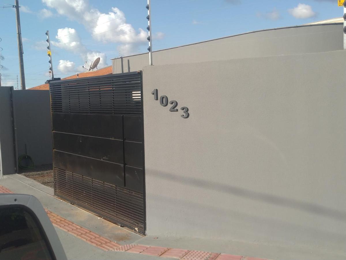 Kitnets Bem Localizada, Prox Ao Autodromo!