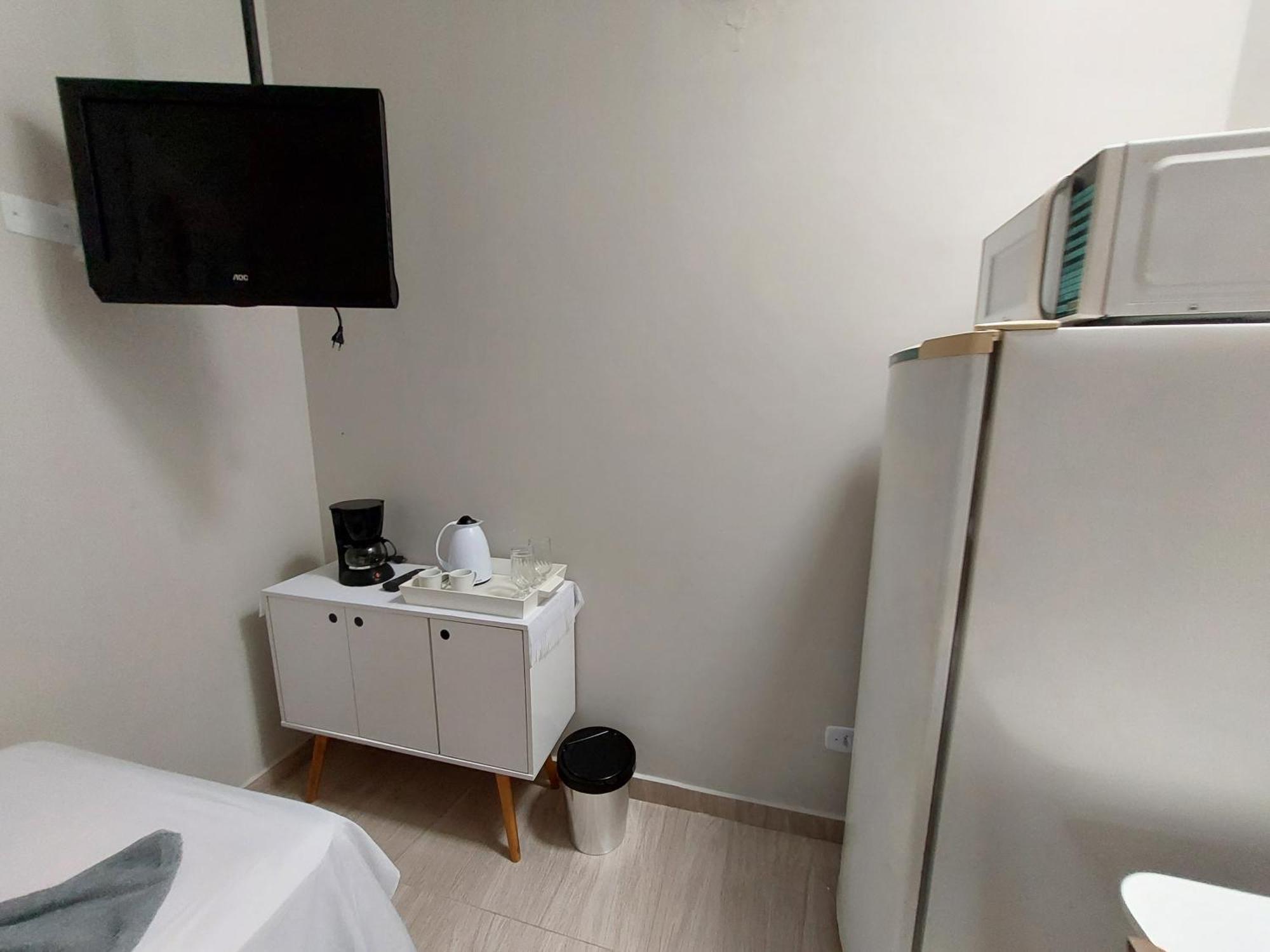 Kitnets Bem Localizada, Prox Ao Autodromo! Holiday home Londrina